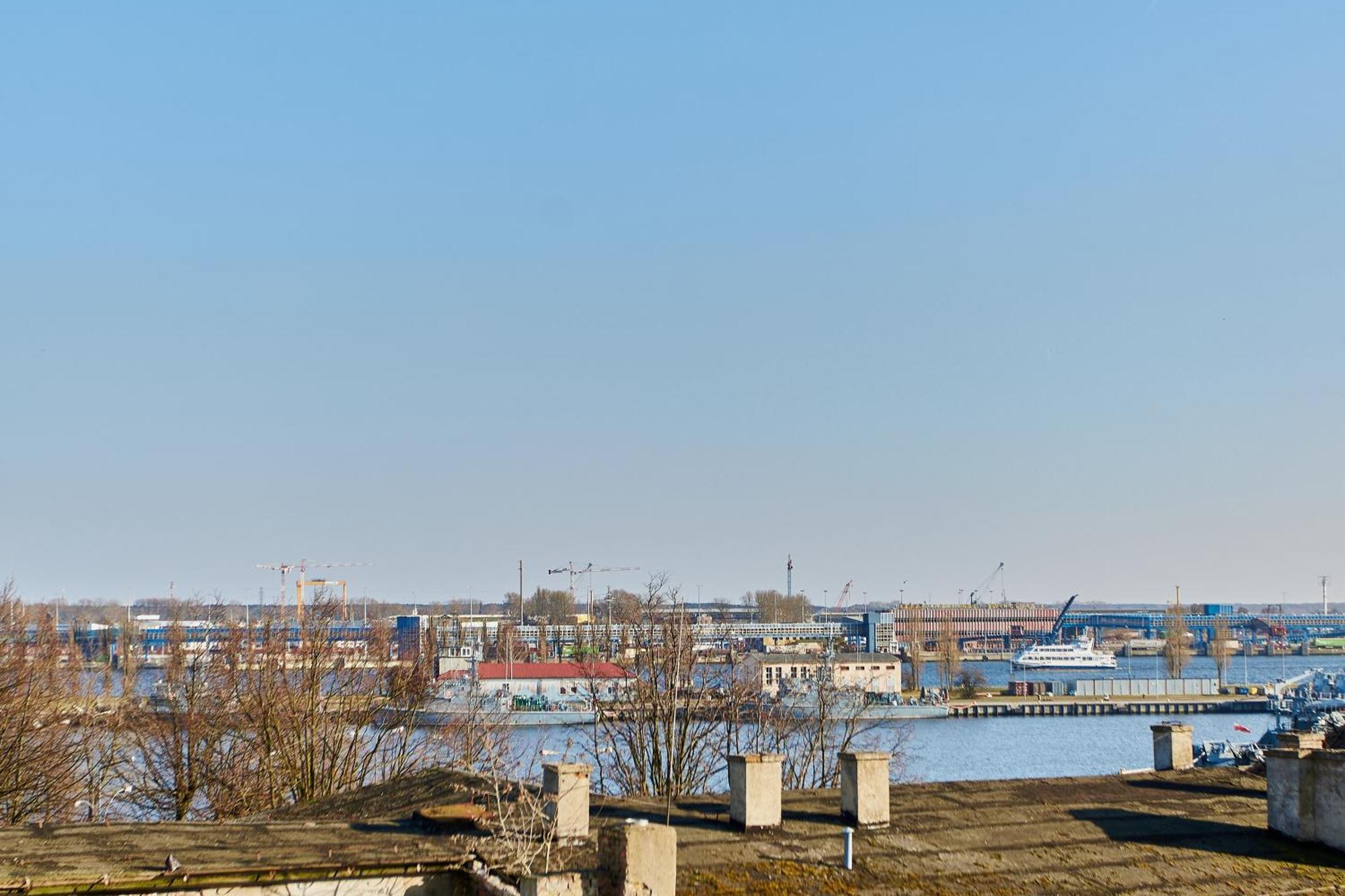 Golden Hour Apartments- Plac Slowianski 43 Свиноуйсьце Экстерьер фото